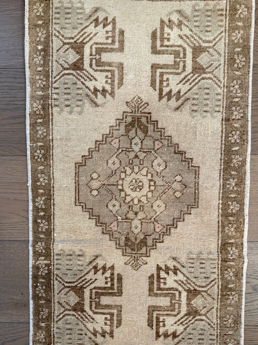 Evermore - 1’6 x 3’1