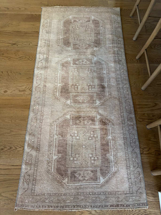 Felix - 2’10 x 6’5