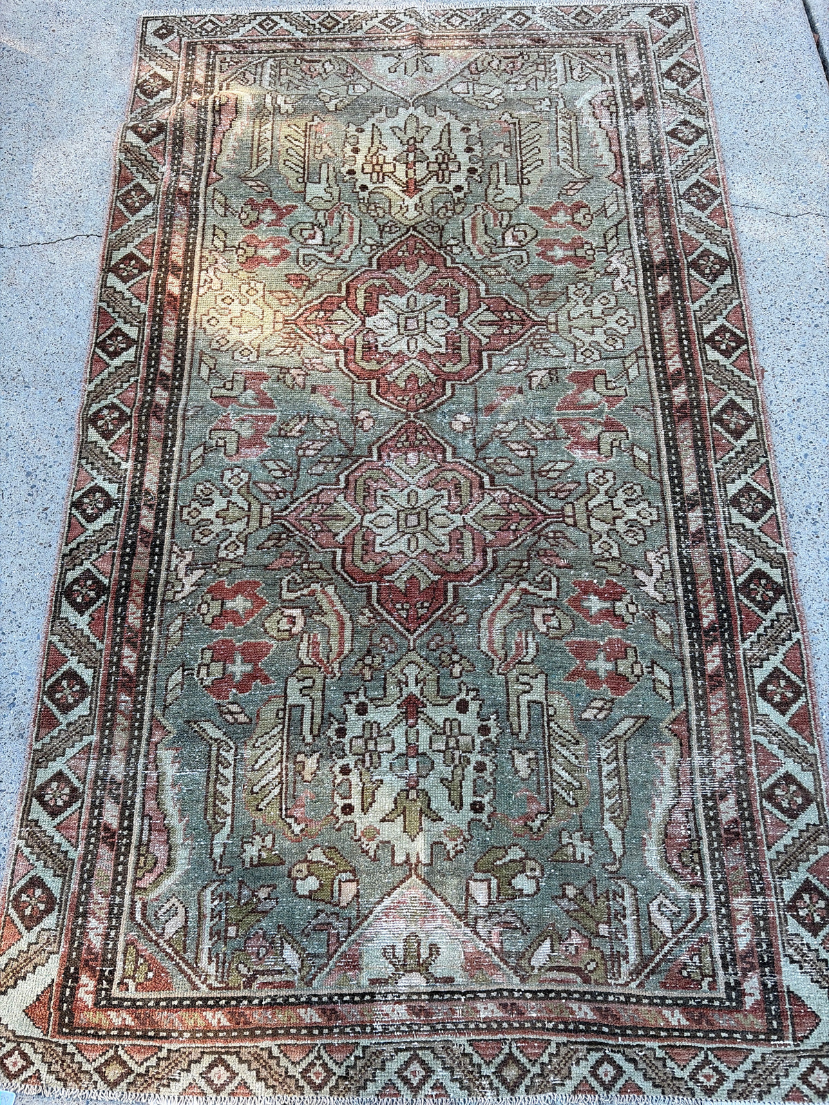 Maria - 3'11 x 6'8