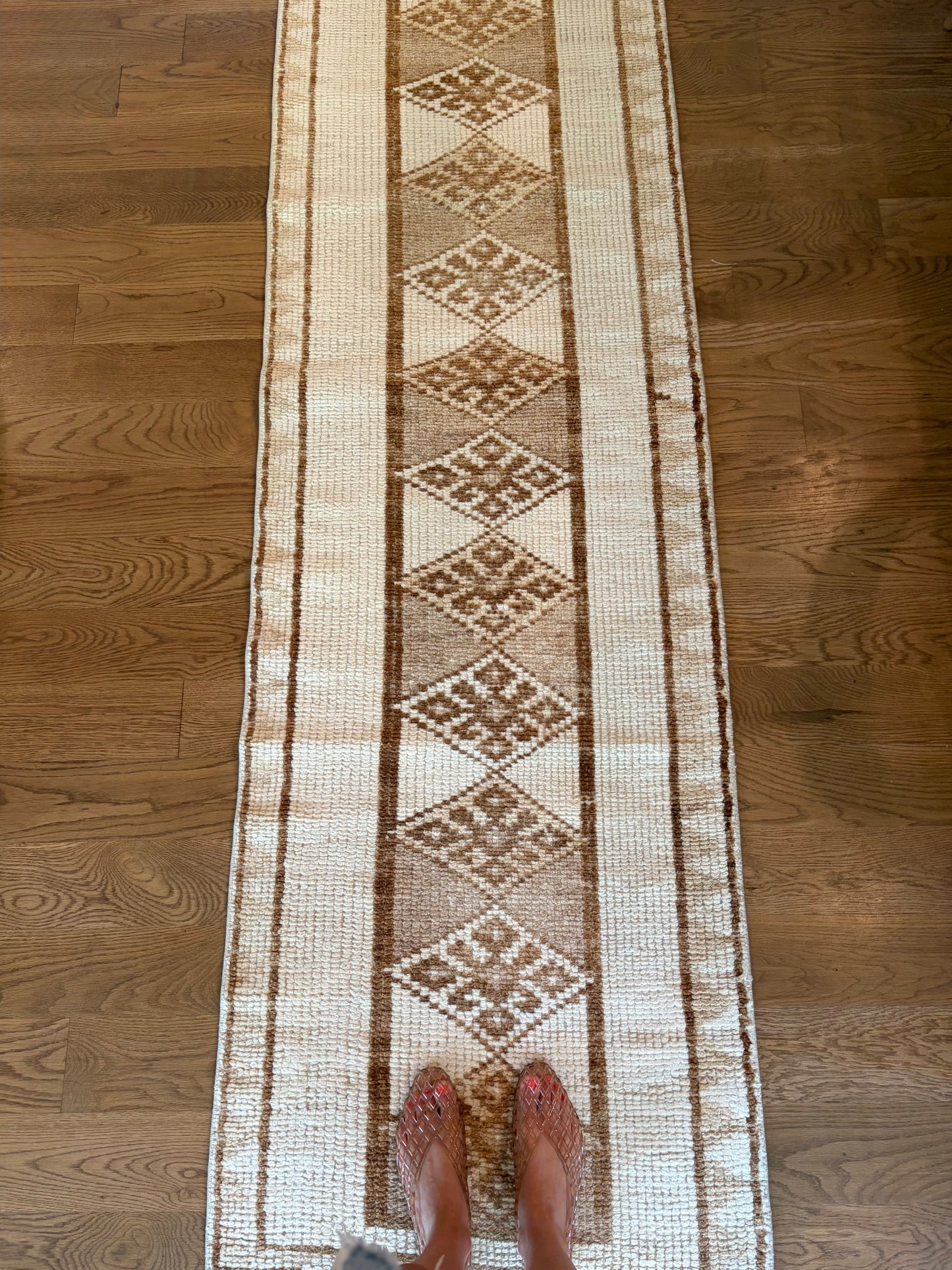 Butterscotch - 2’7 x 9’6