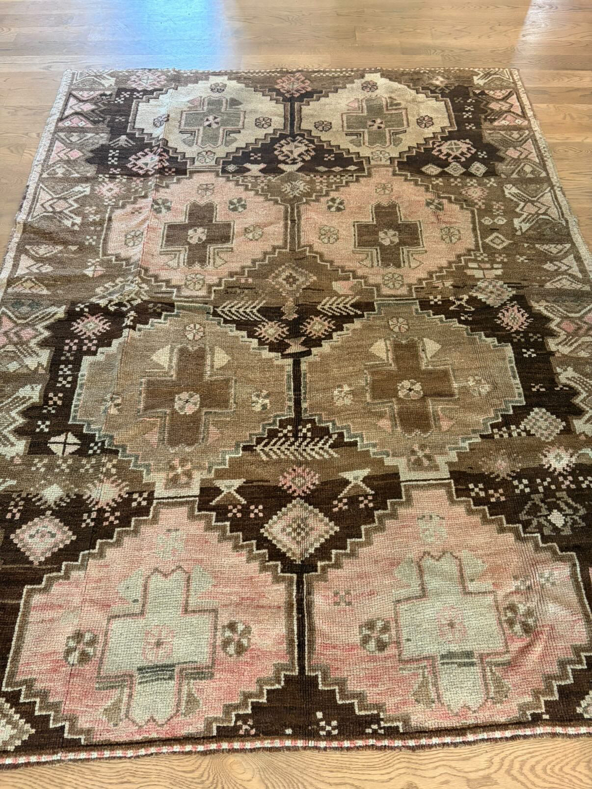 Bonita - 6’6 x 8’6