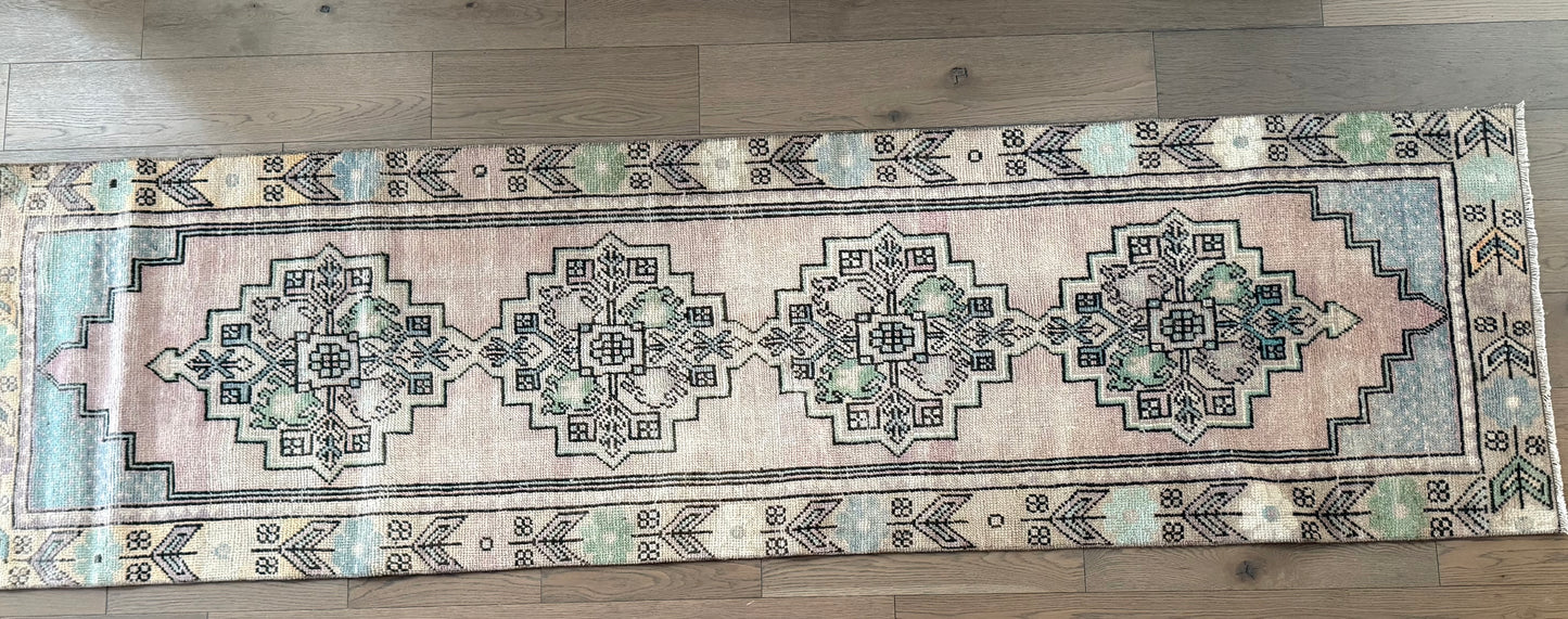 Spring - 2’8 x 9’7