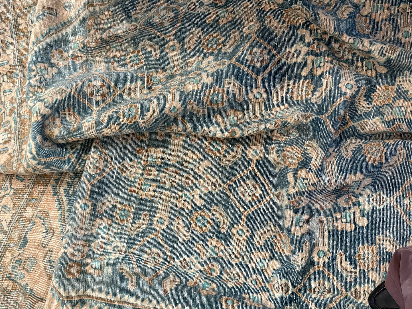 Hannah - 7’2 x 9’10