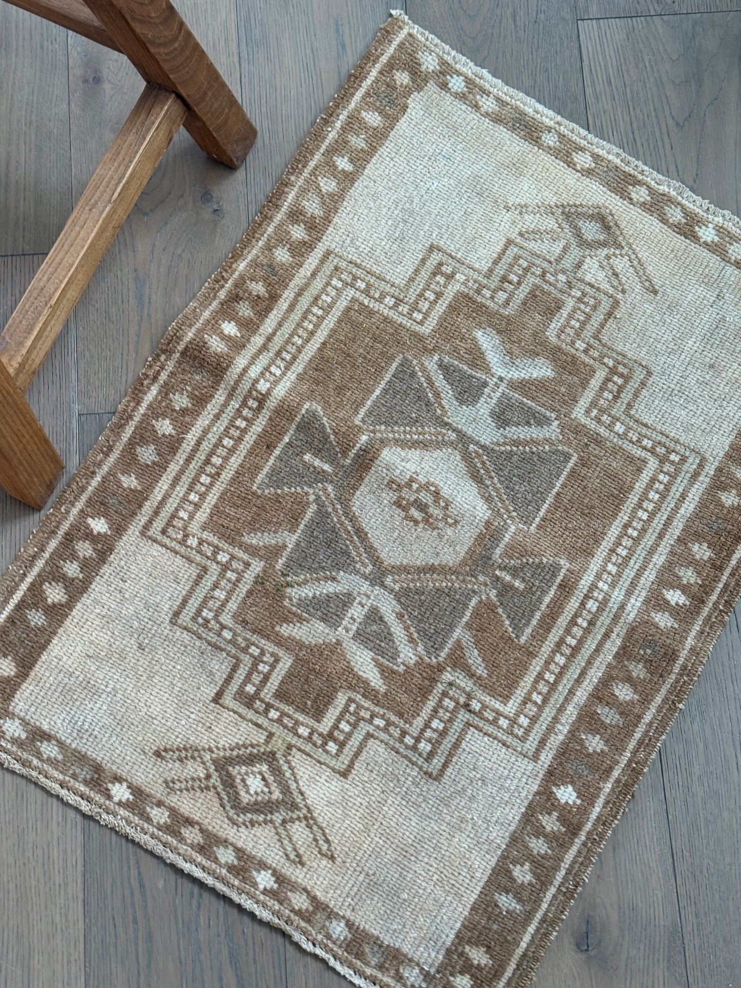 Cubby - 2’ x 2’9