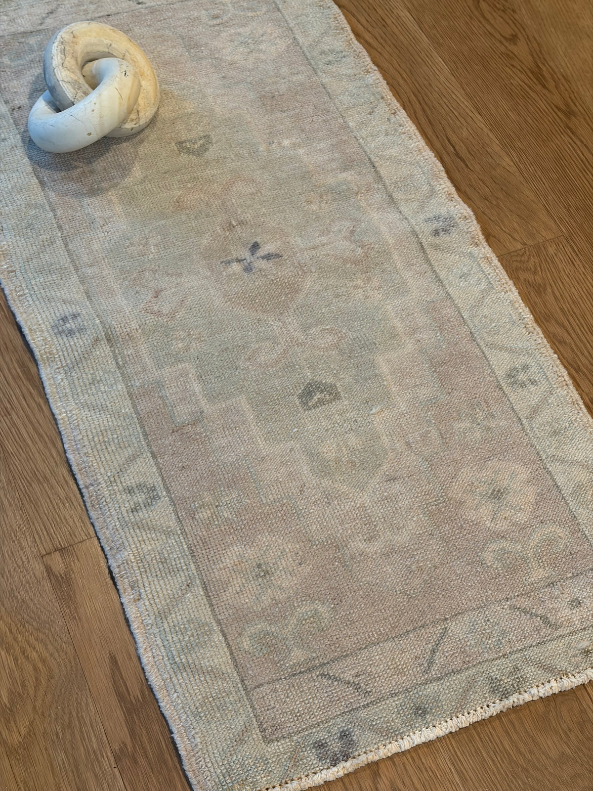 19x29 Rug Marvel - 19” x 39” – Lovely Vintage Rug Co.