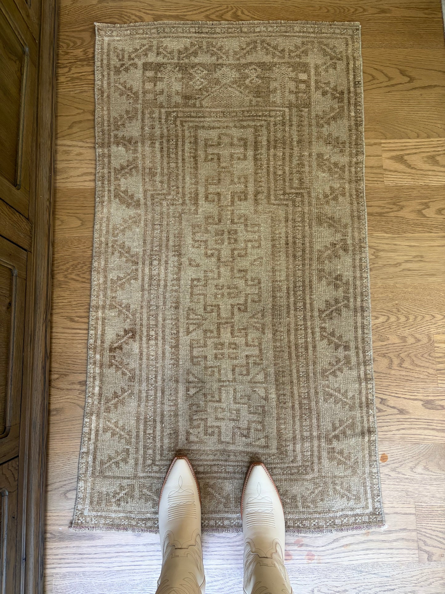 On Approval - Sonoma - 2’3 x 4’2