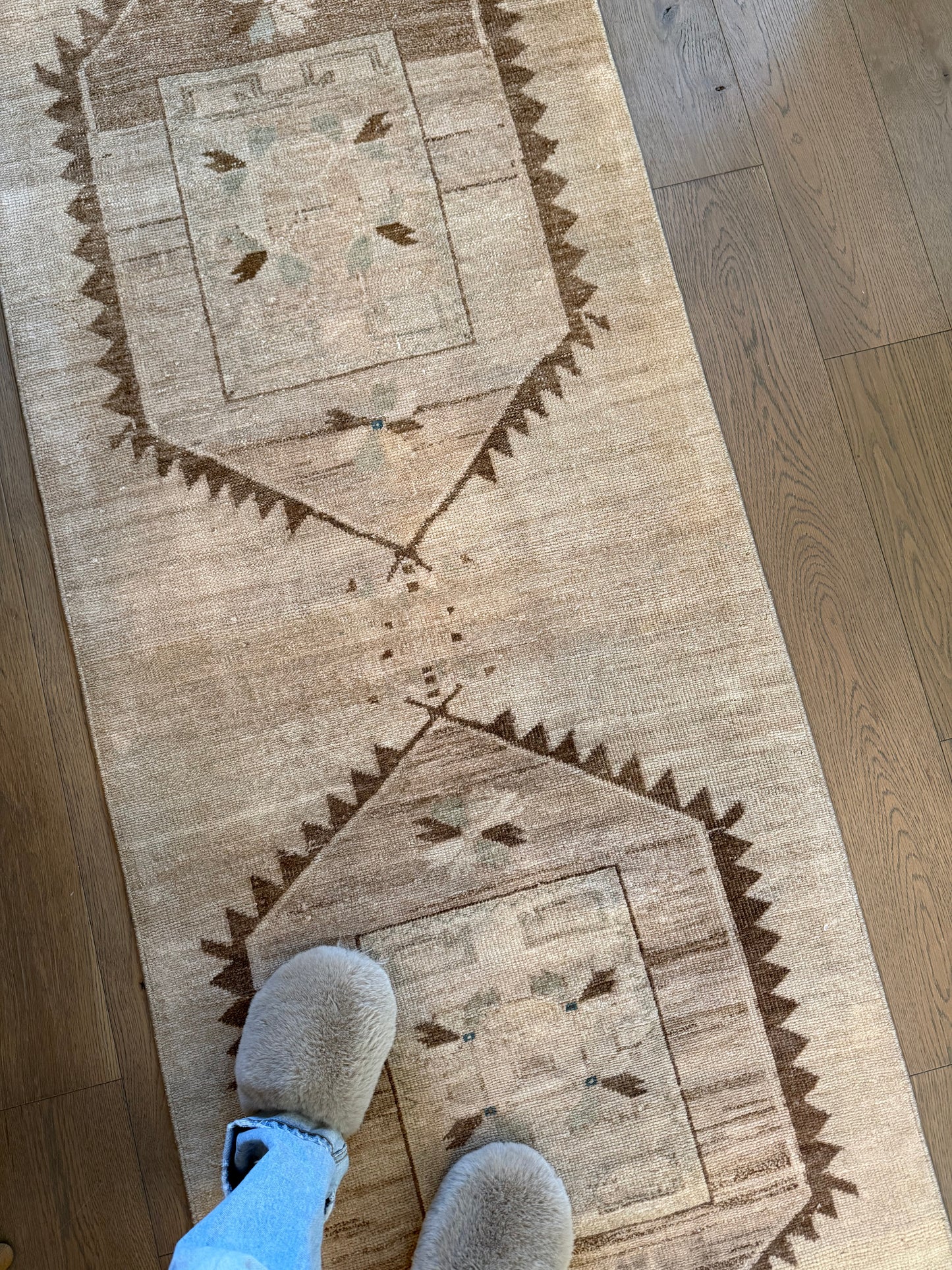 Percy - 2’10 x 12’2