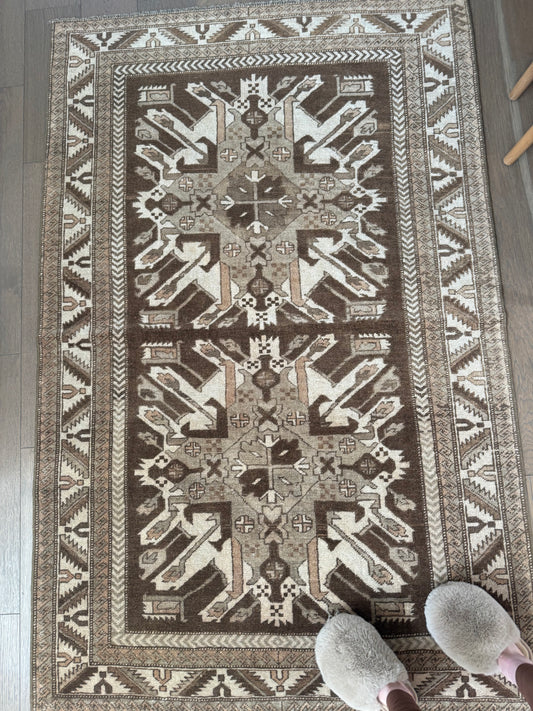 Carlyle - 4’1 x 6’5