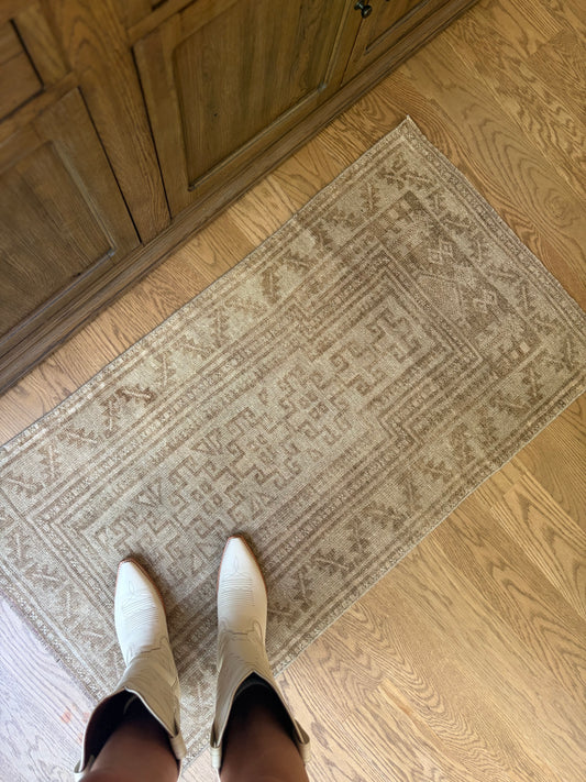 On Approval - Sonoma - 2’3 x 4’2