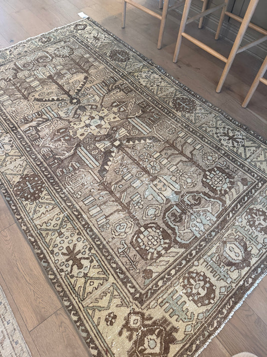 Brooks - 4’3 x 7’3