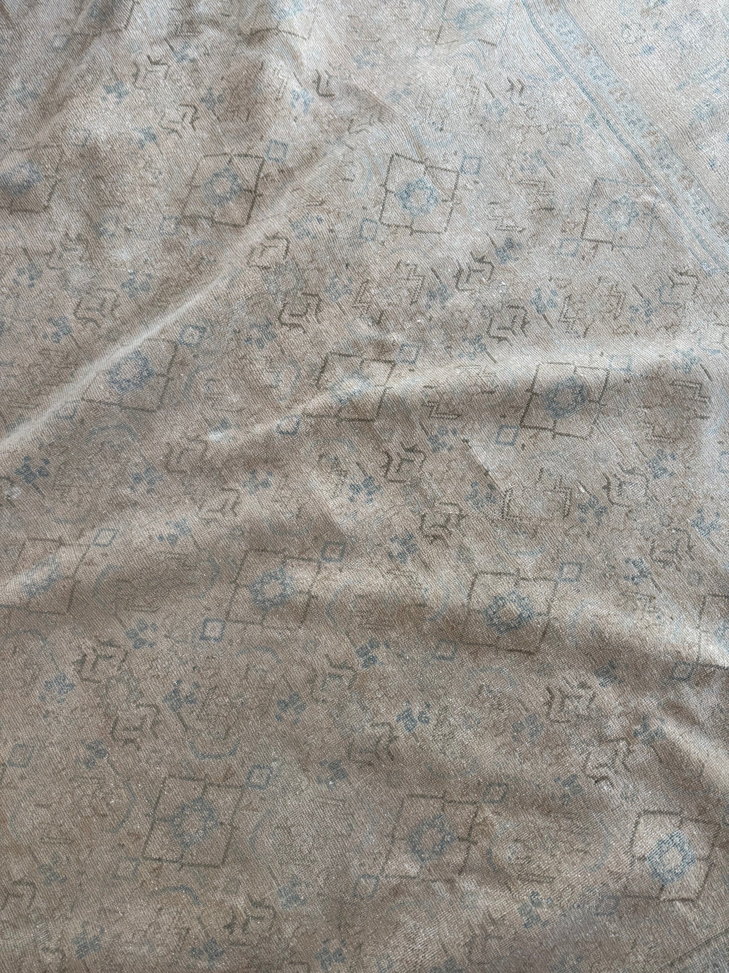 Blossom - 9’8 x 13’2