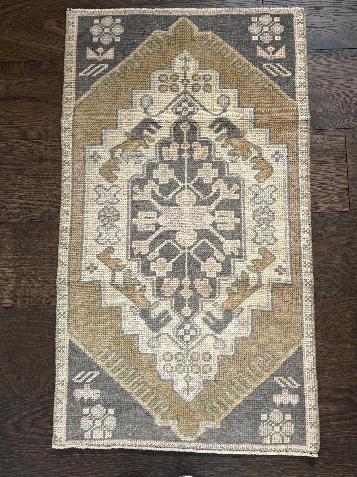 Mini #110 - 22” x 39”