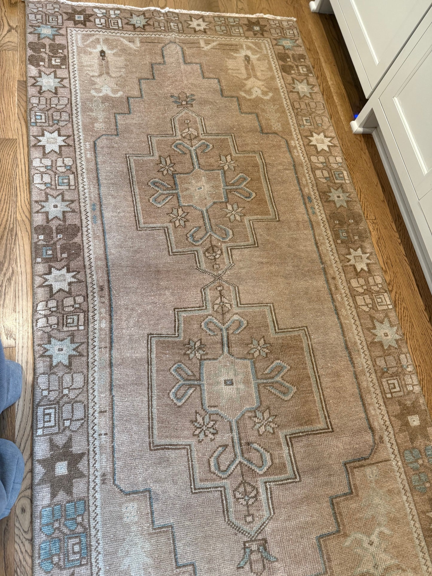 Fawn - 3’6 x 7’7