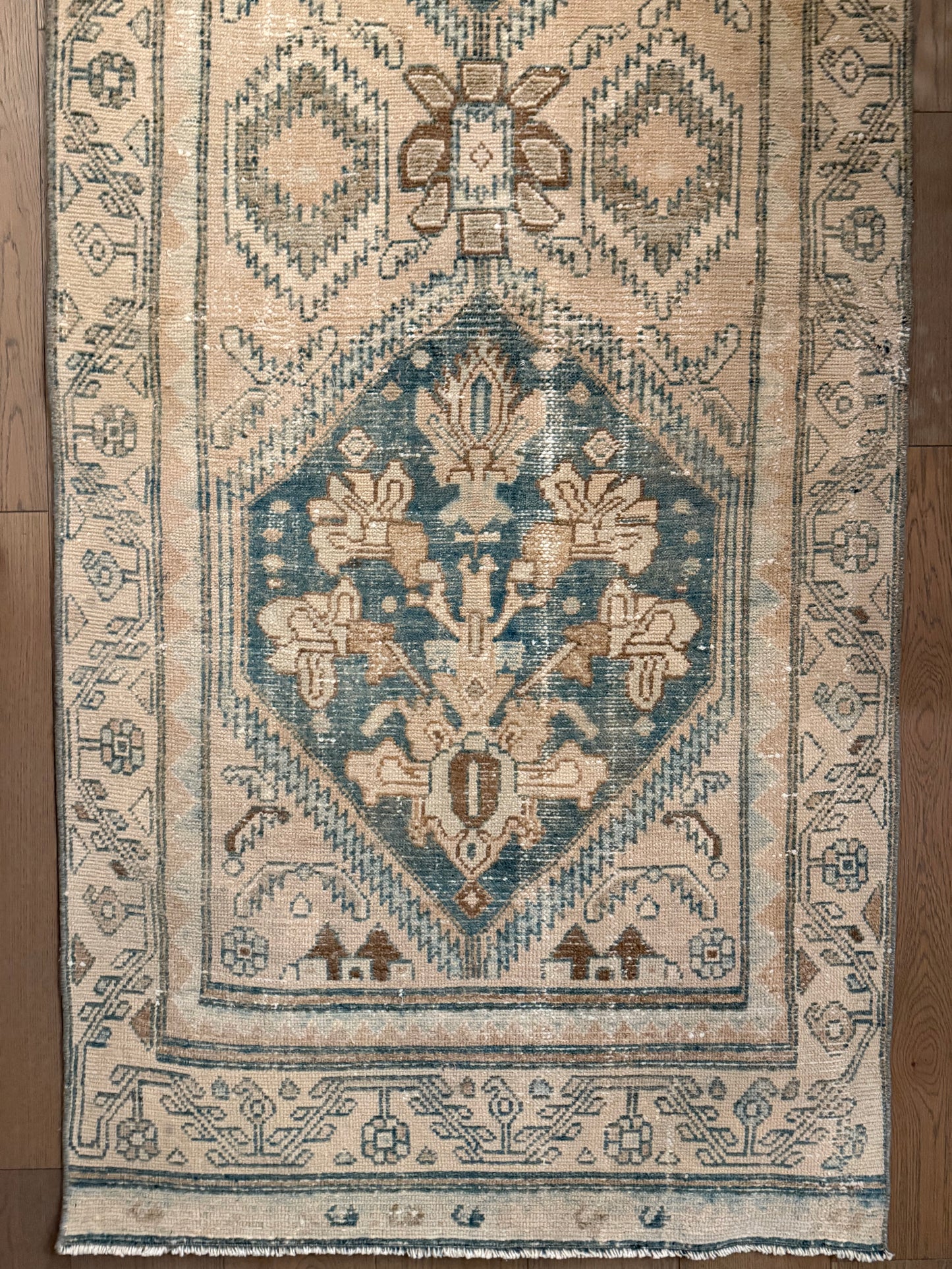 Virginia - 3’2 x 14’8