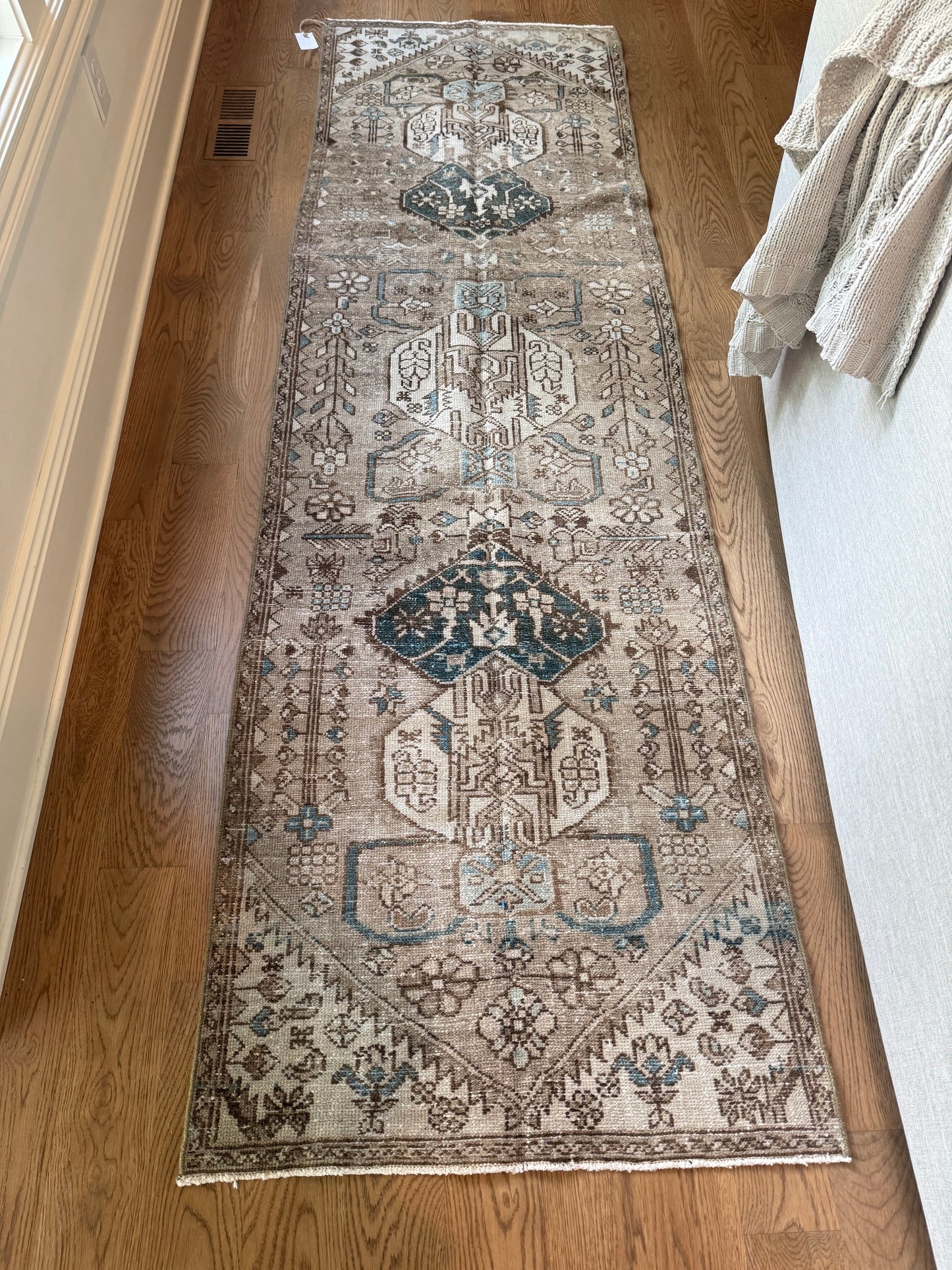 Stetson - 2’11 x 9’4
