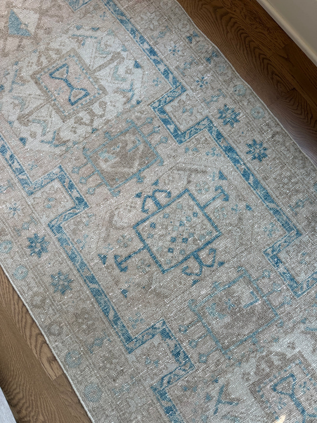 Quincy - 3’2 x 10’7