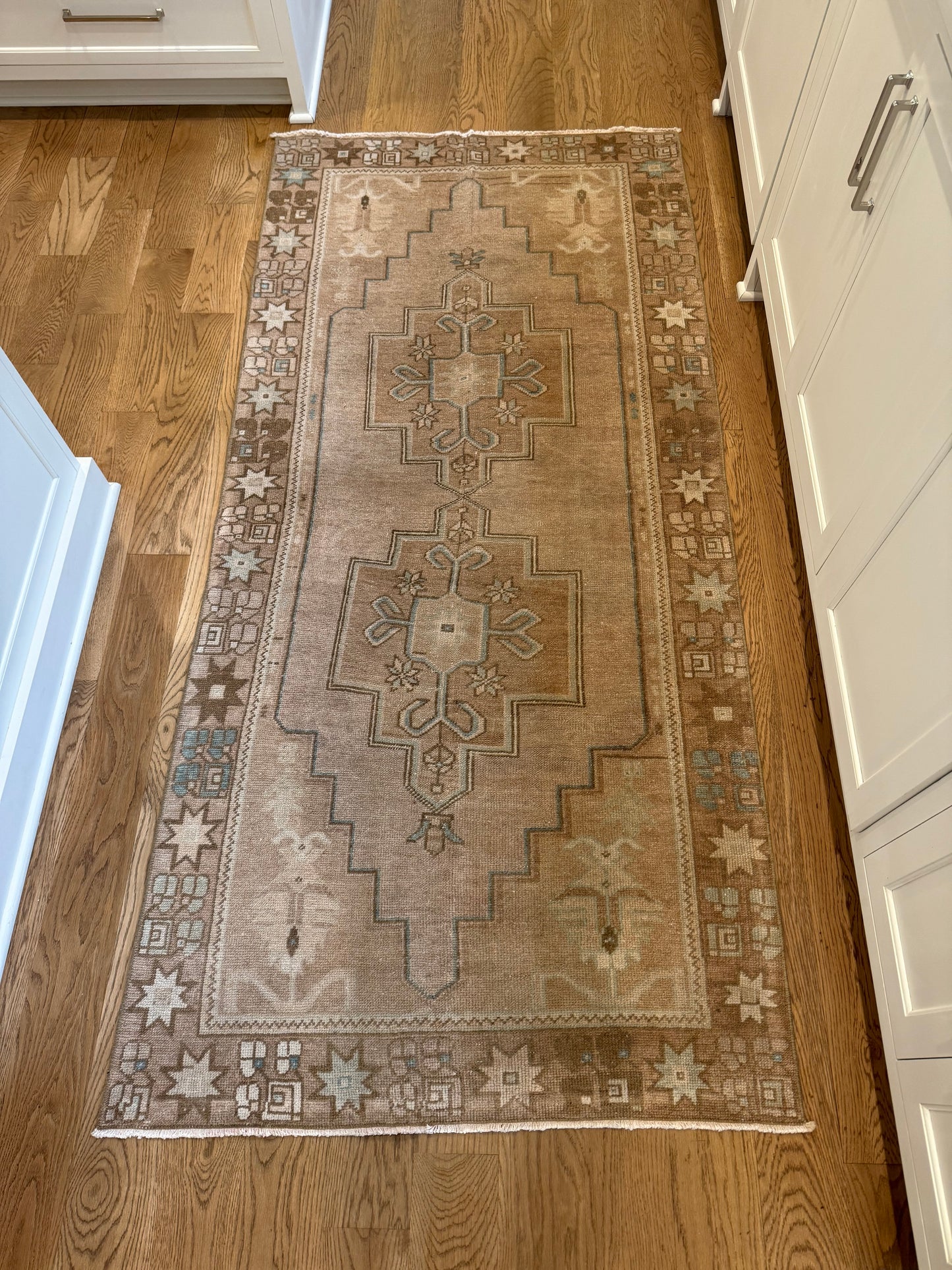 Fawn - 3’6 x 7’7