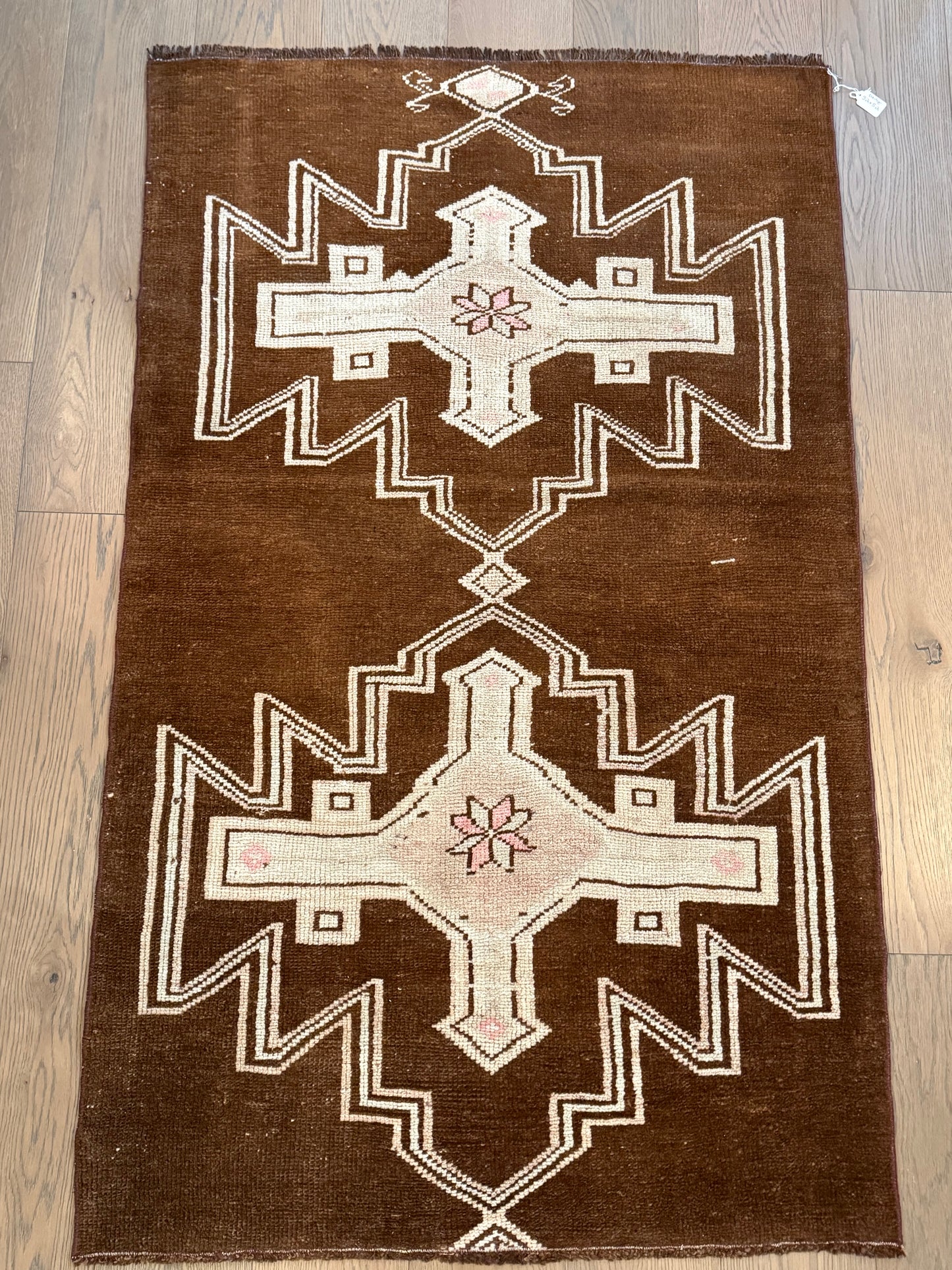 Daisy - 3’2 x 5’2