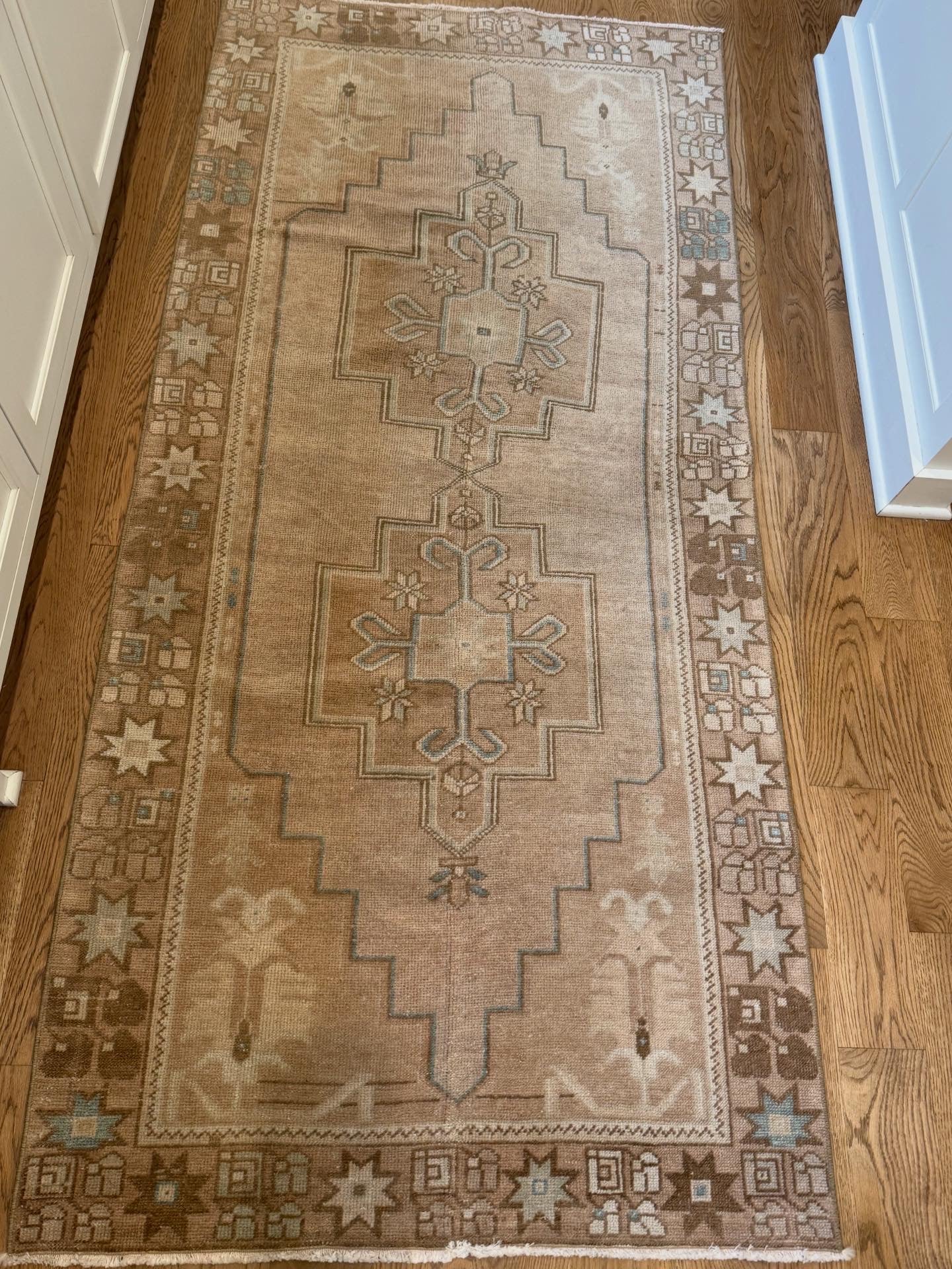 Fawn - 3’6 x 7’7