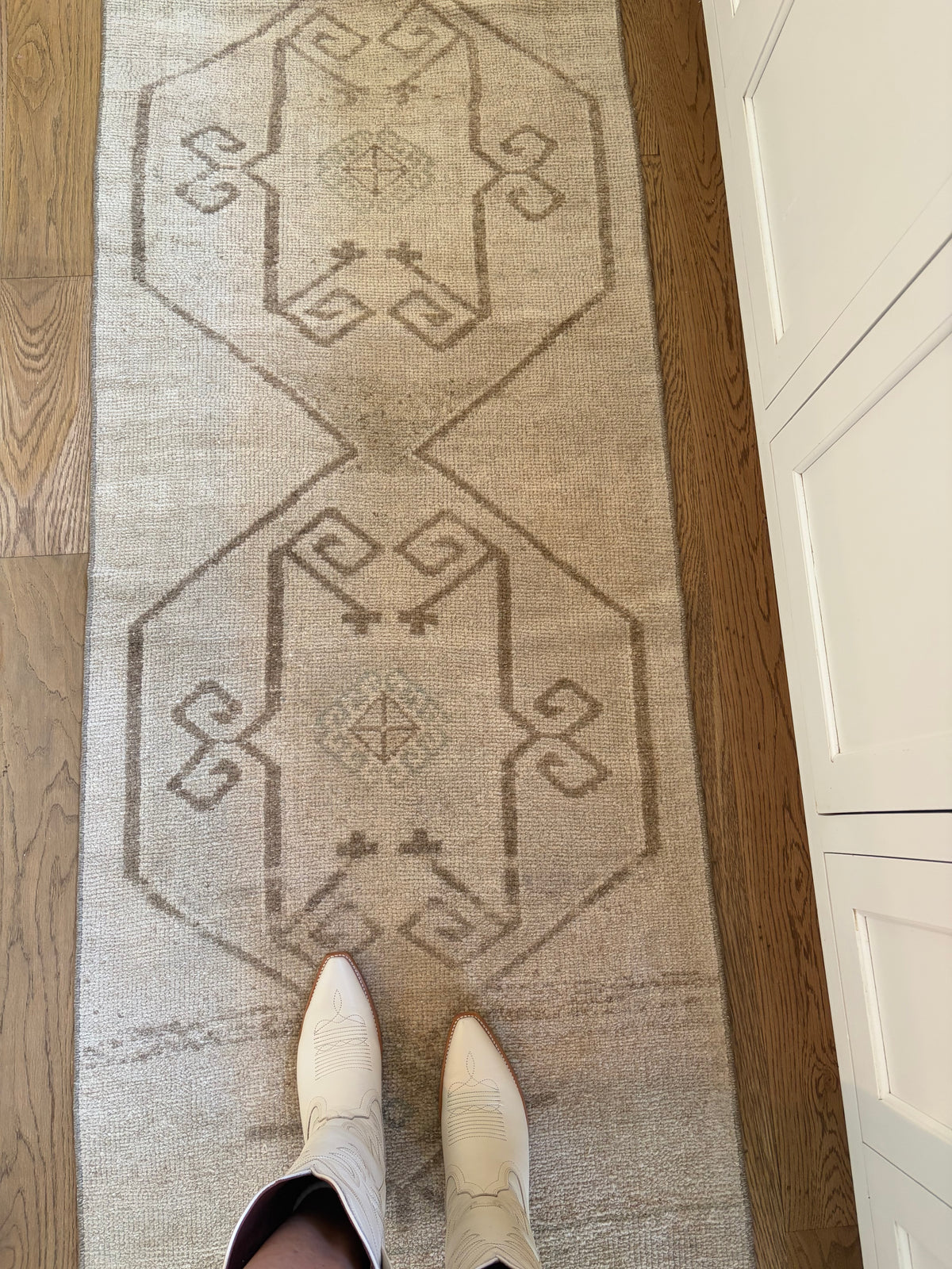 Buffy Rugs Buffy - 2’5 x 8’11 – Lovely Vintage Rug Co.