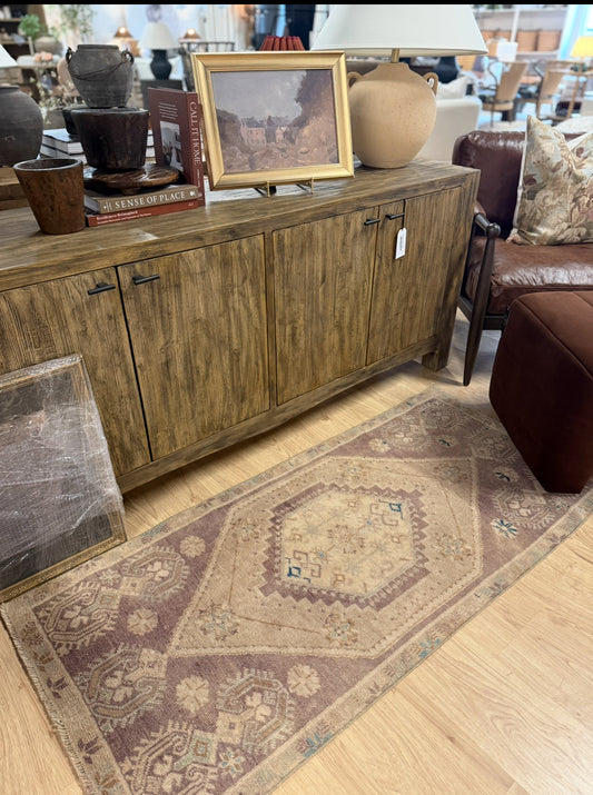 Lance - 2’3 x 5’2