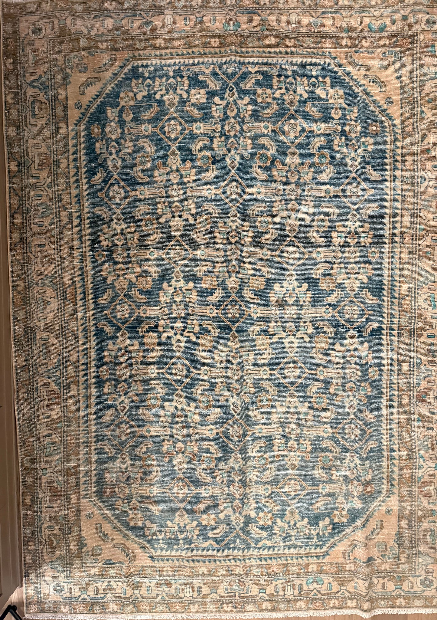 Hannah - 7’2 x 9’10