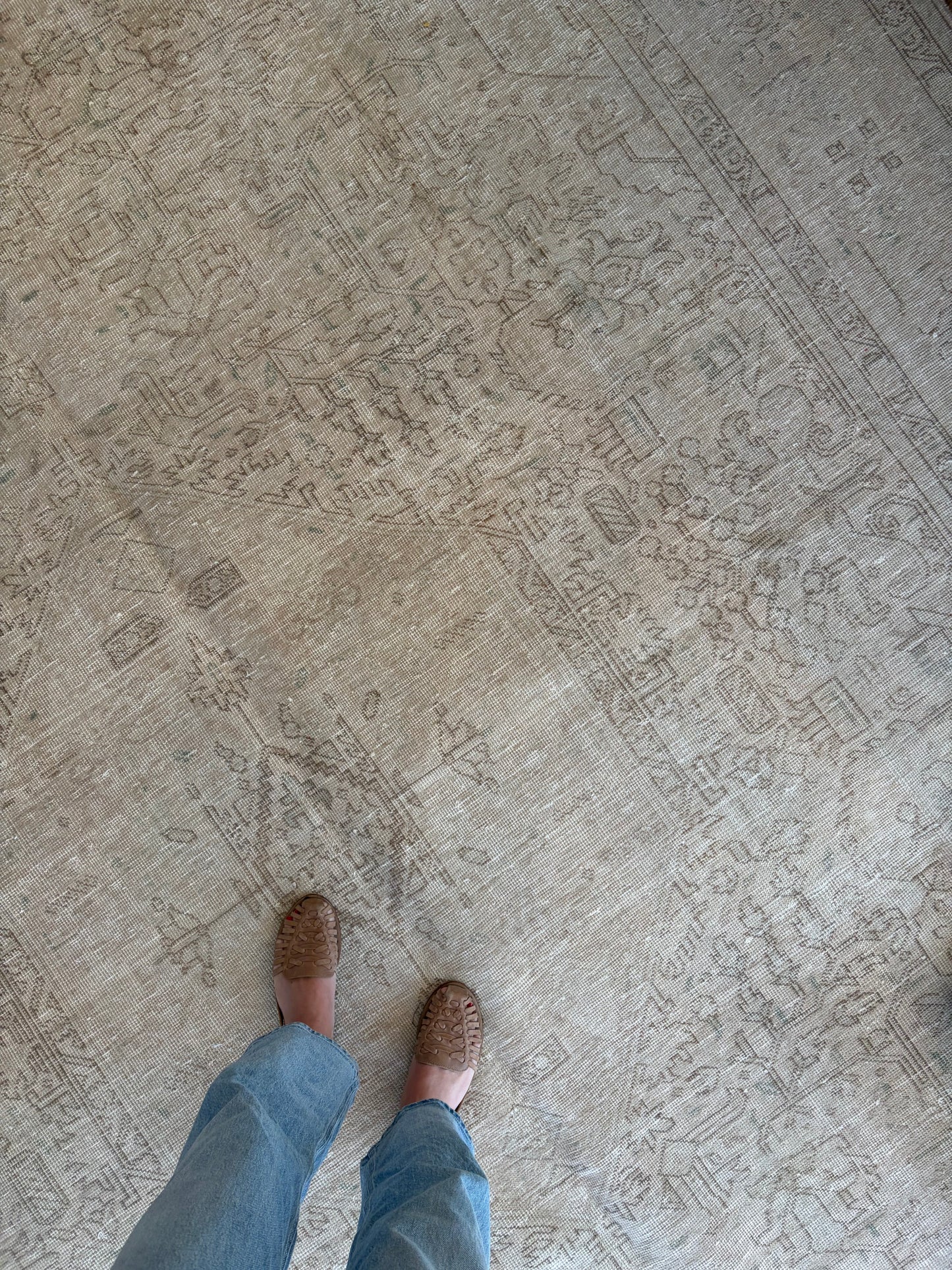 Isabel - 9’4 x 12’4