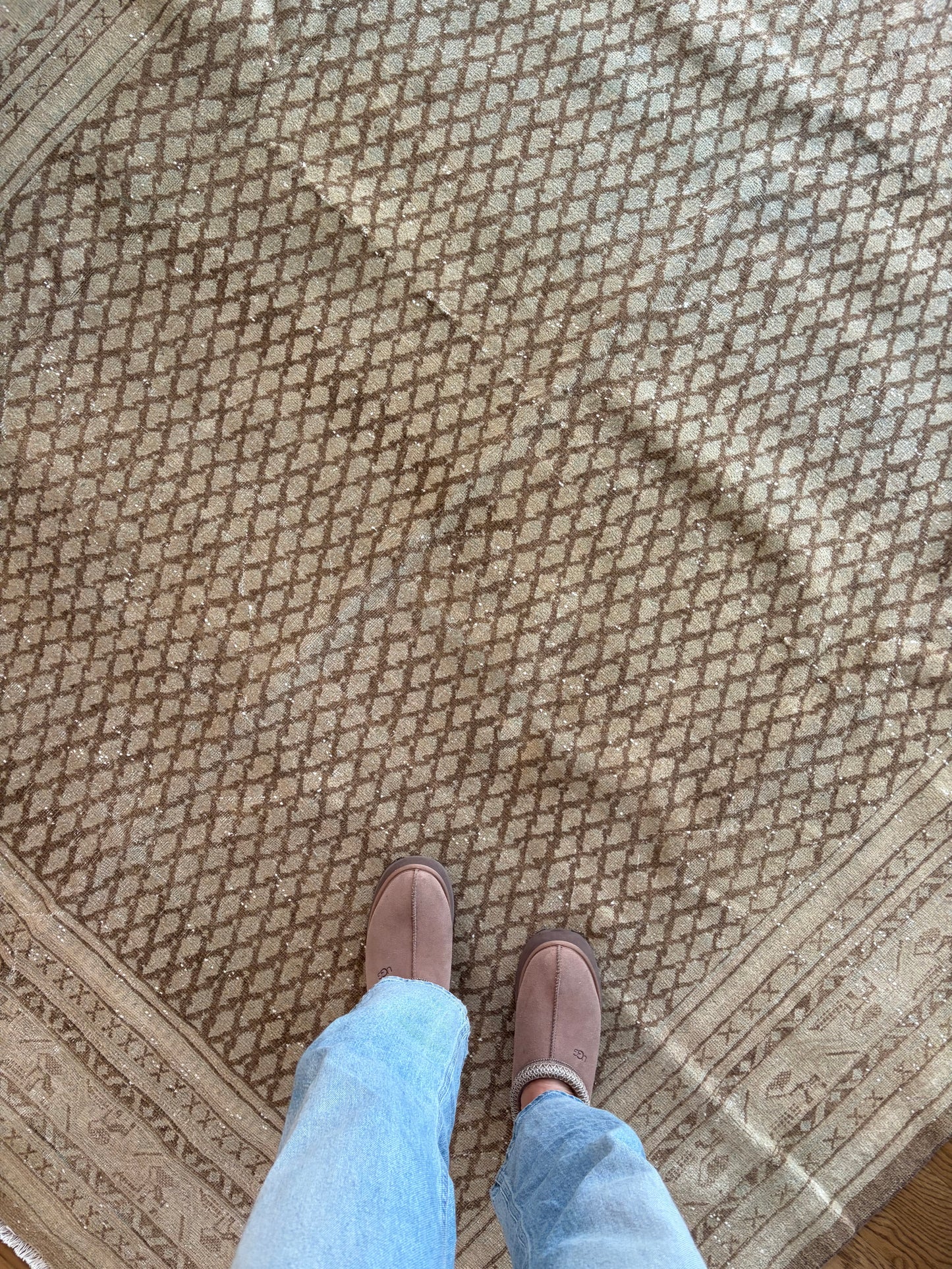 Walker - 6’11 x 8’6