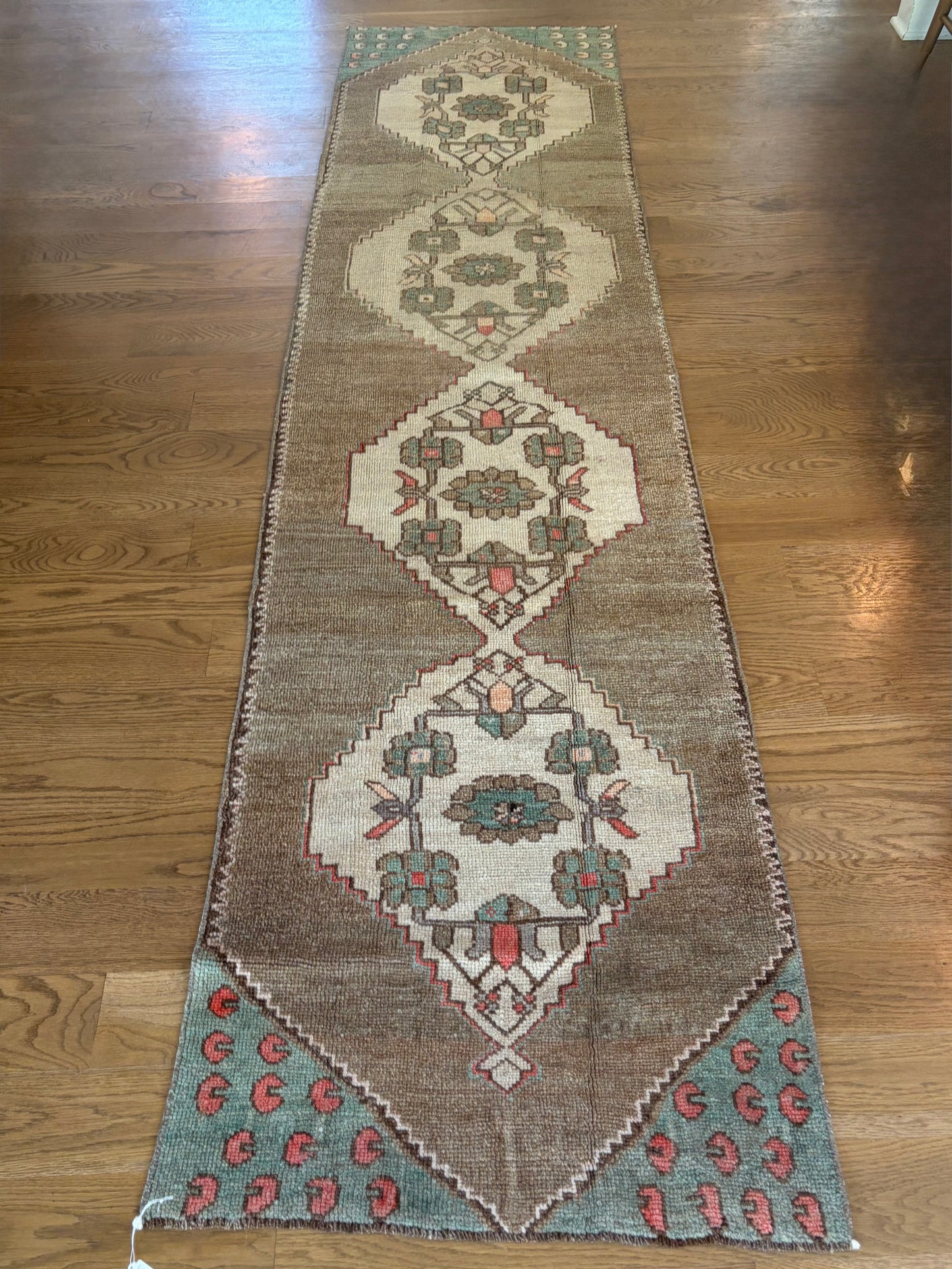 Fallon - 2’8 x 11’1