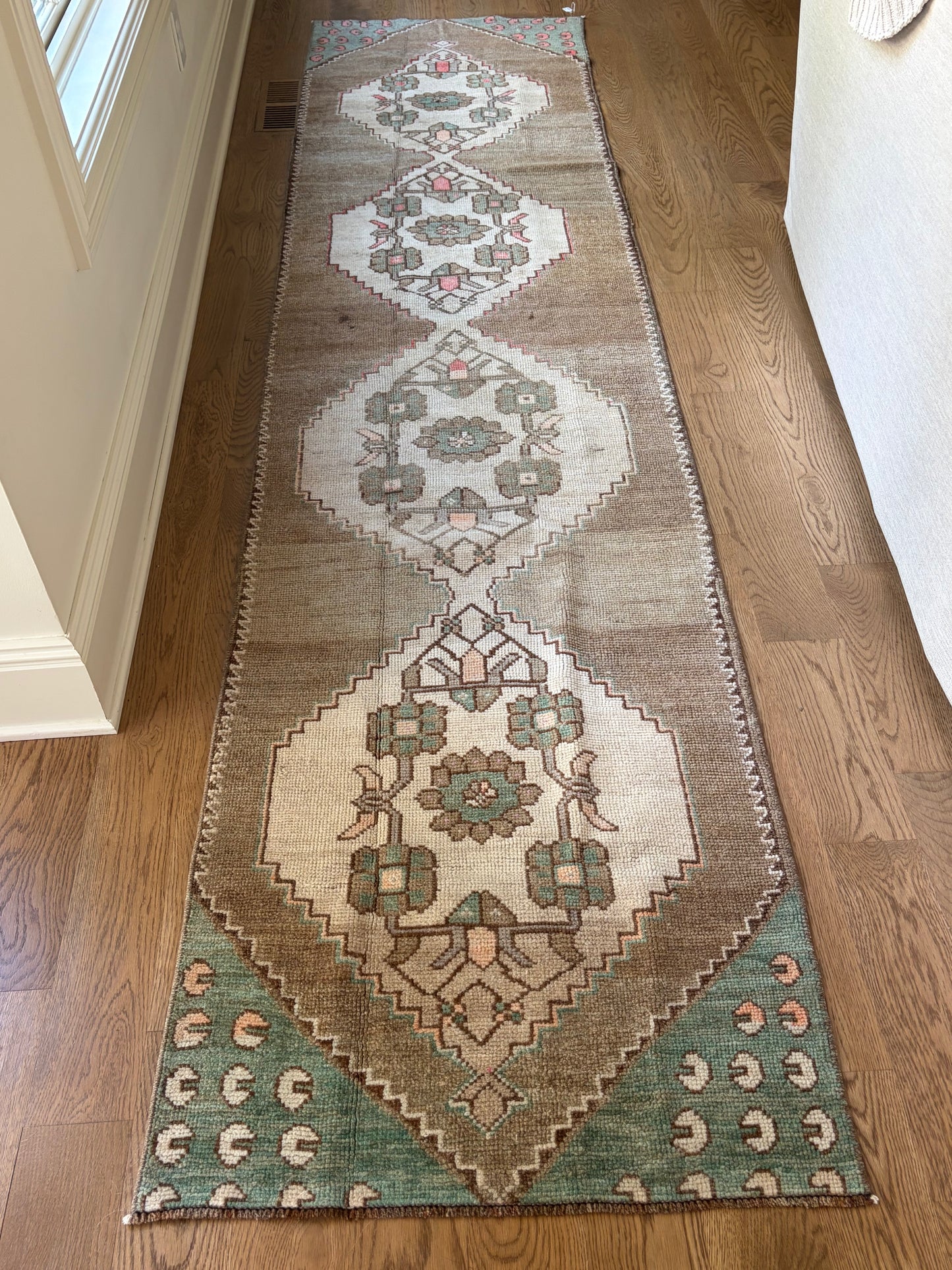 Fallon - 2’8 x 11’1