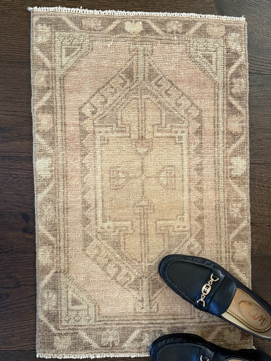Mini #143 - 1’6 x 2’4