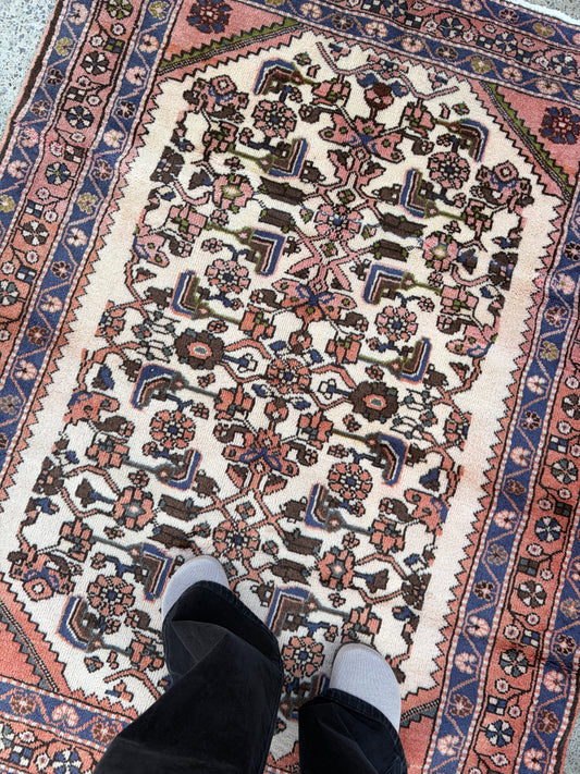 Elise - 3’9 x 4’10