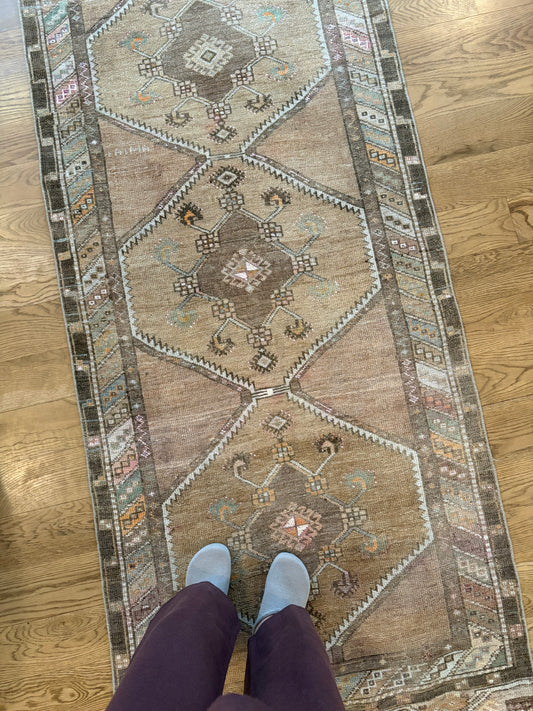 Taos - 3’3 x 11’11