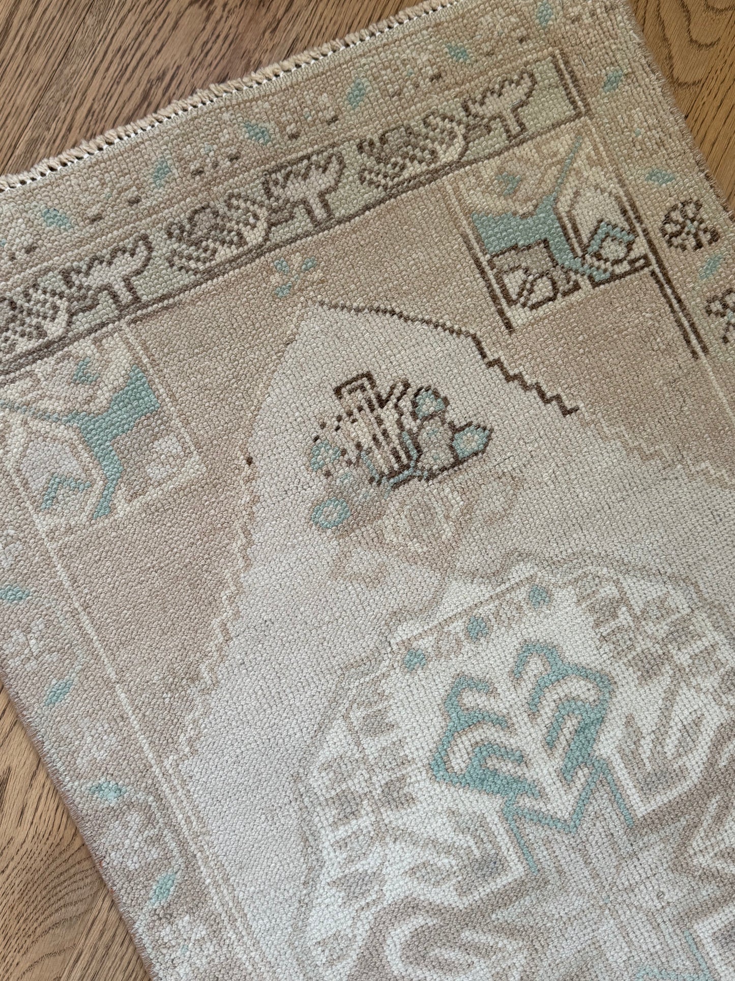 Darling - 1’10 x 3’9