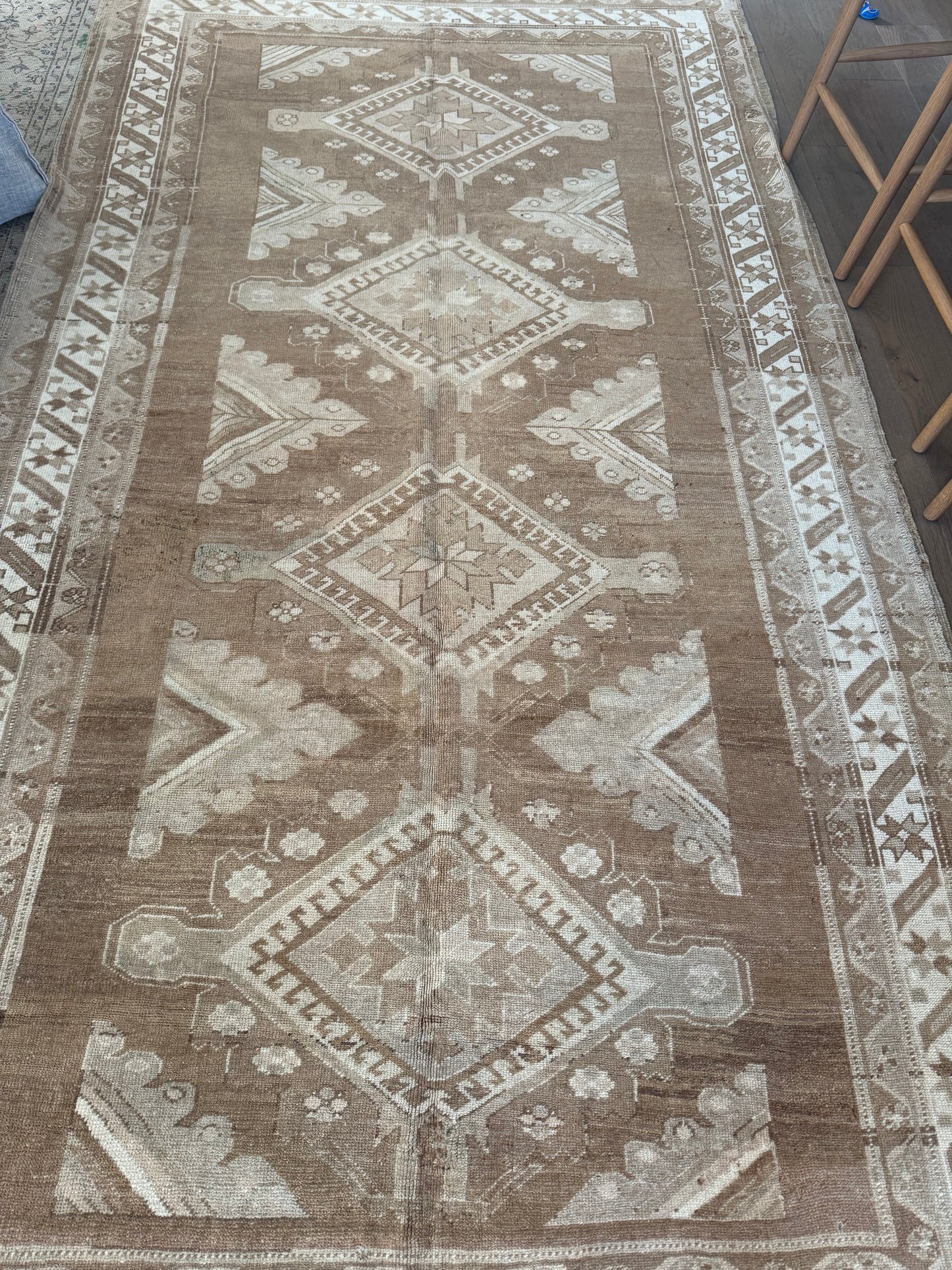 Palmer- 5'10 x 10'7