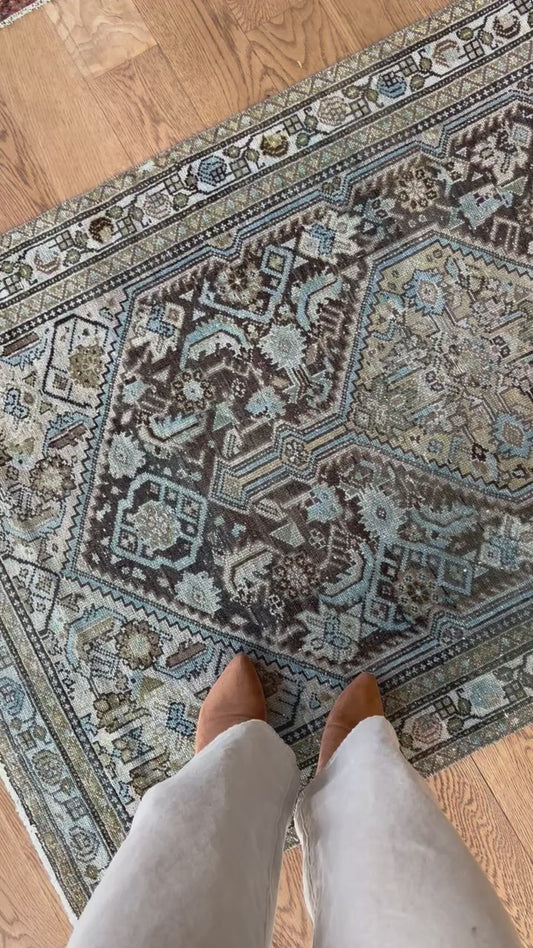 Bastion - 3’4 x 16’3